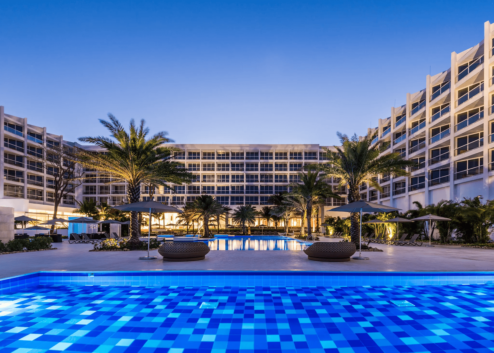 All-Inclusive Luxury Los Cabos Suites Golf Resort & Spa