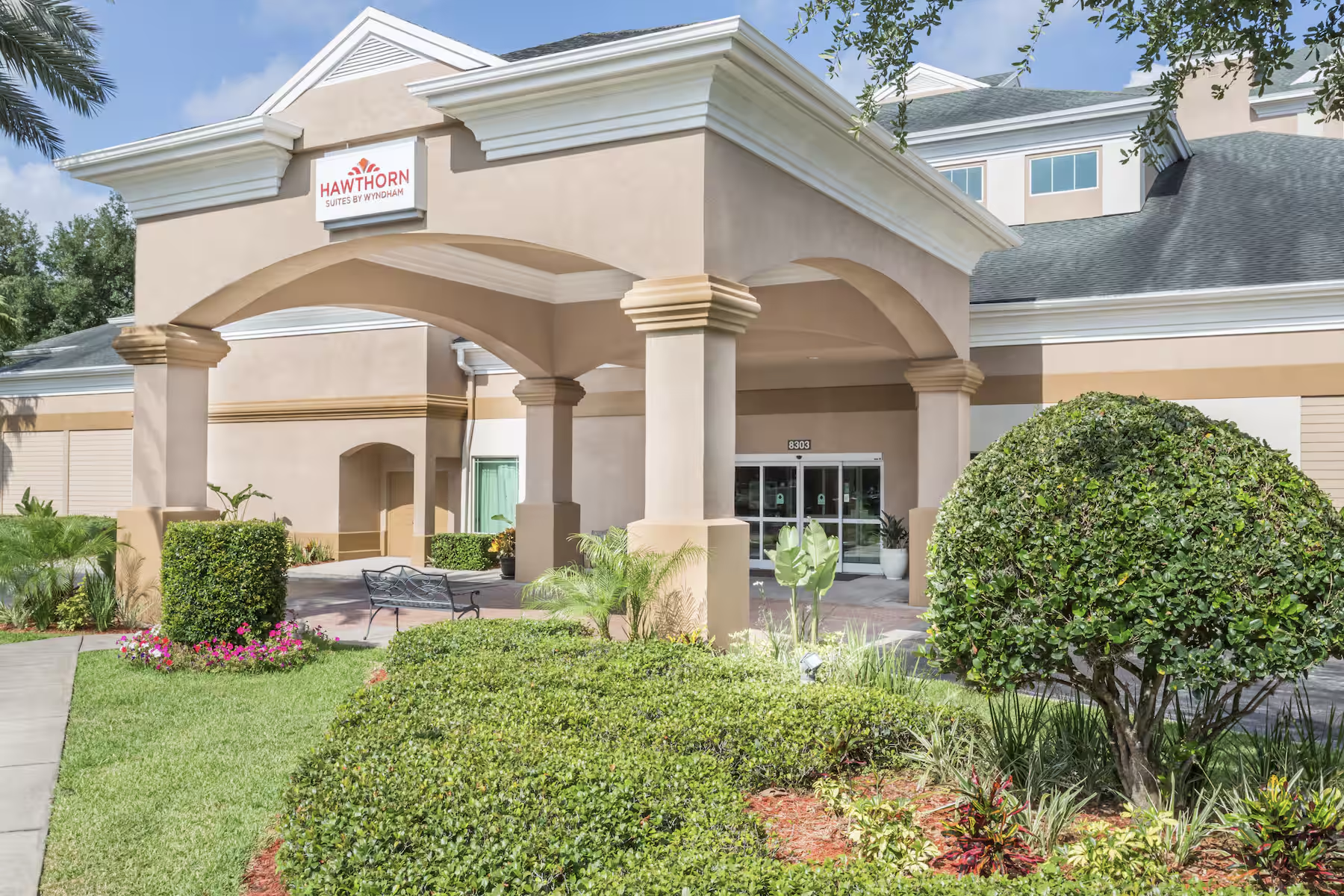 Hawthorn Suites Orlando - Lake Buena