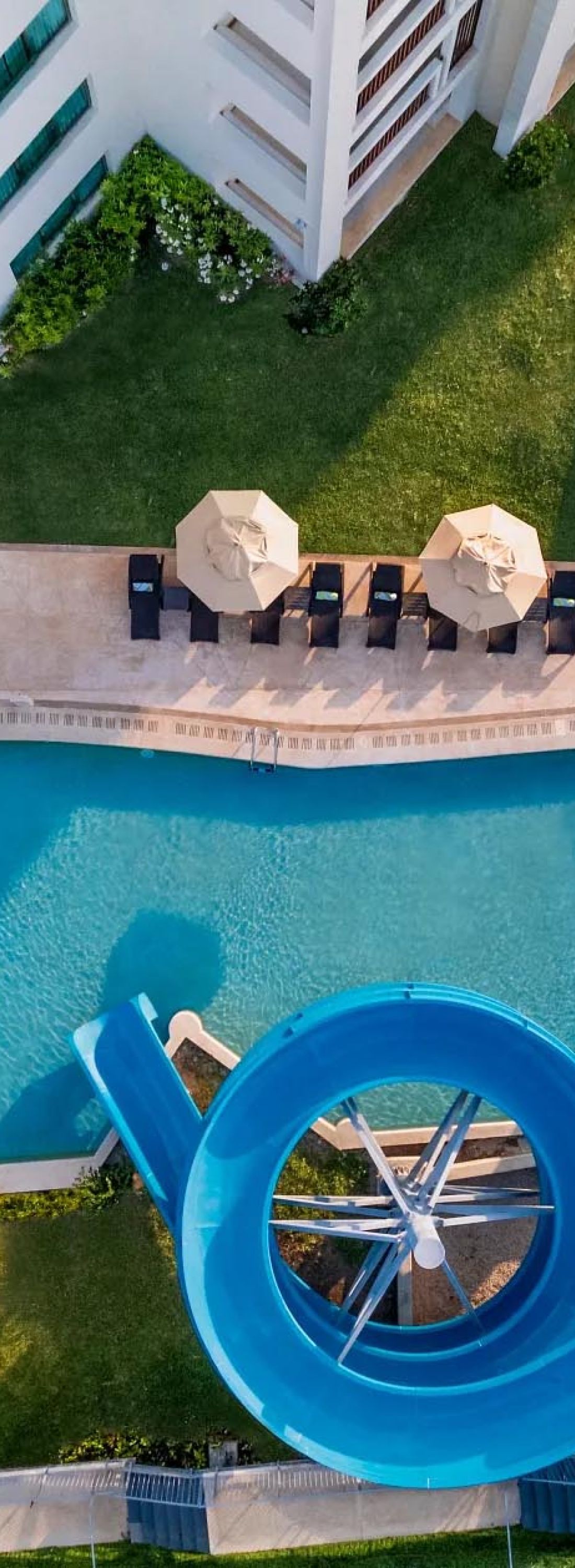 Luxury Emerald Cancun Family Resort All-Inclusive Ocean Front Vacation Club Promotion